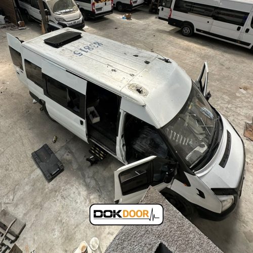 Eski Ford Transit Kayar Basamak Montaj